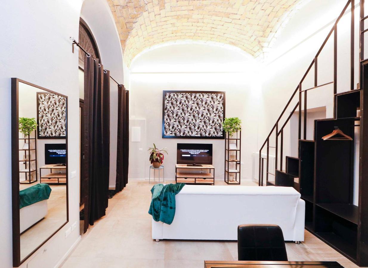 Post Industrial Loft Trastevere - Top Collection โรม ภายนอก รูปภาพ