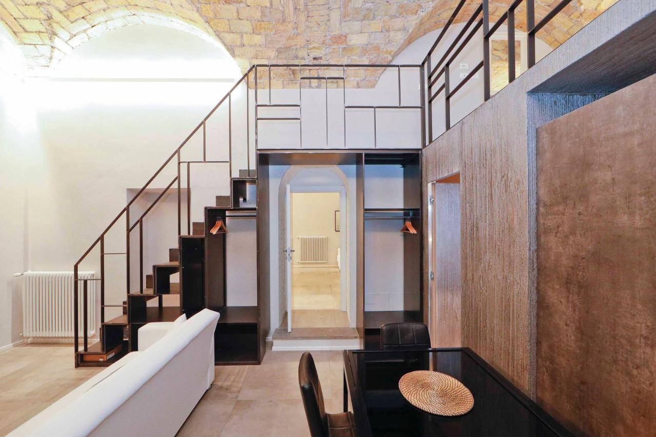 Post Industrial Loft Trastevere - Top Collection โรม ภายนอก รูปภาพ